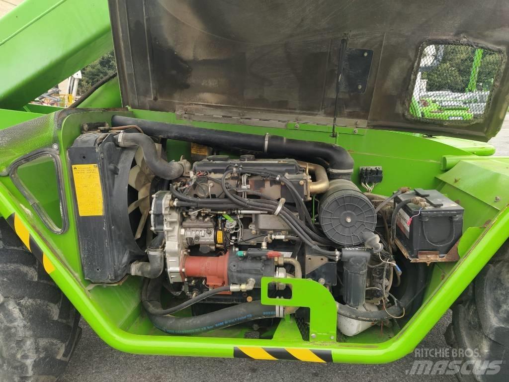 Merlo 38.12 伸縮臂操作車