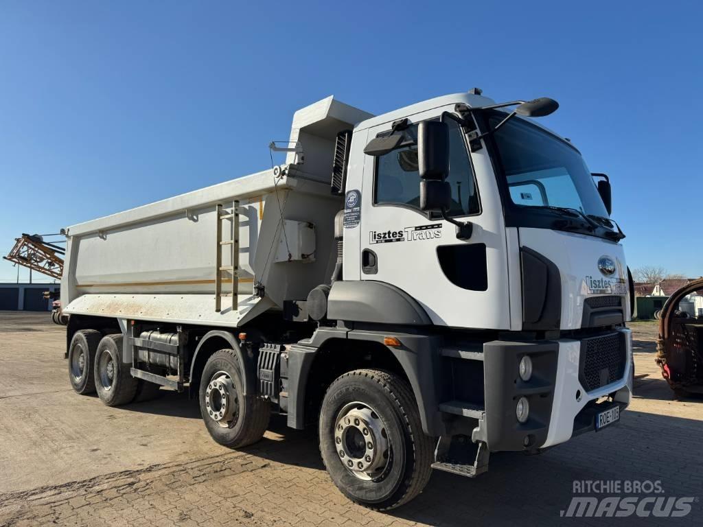 Ford Cargo 傾卸式卡車