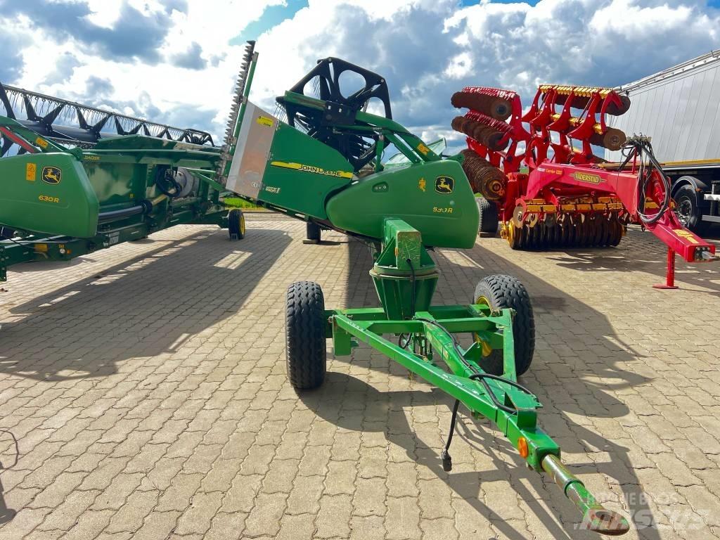 John Deere 630 R 聯合收割機頭