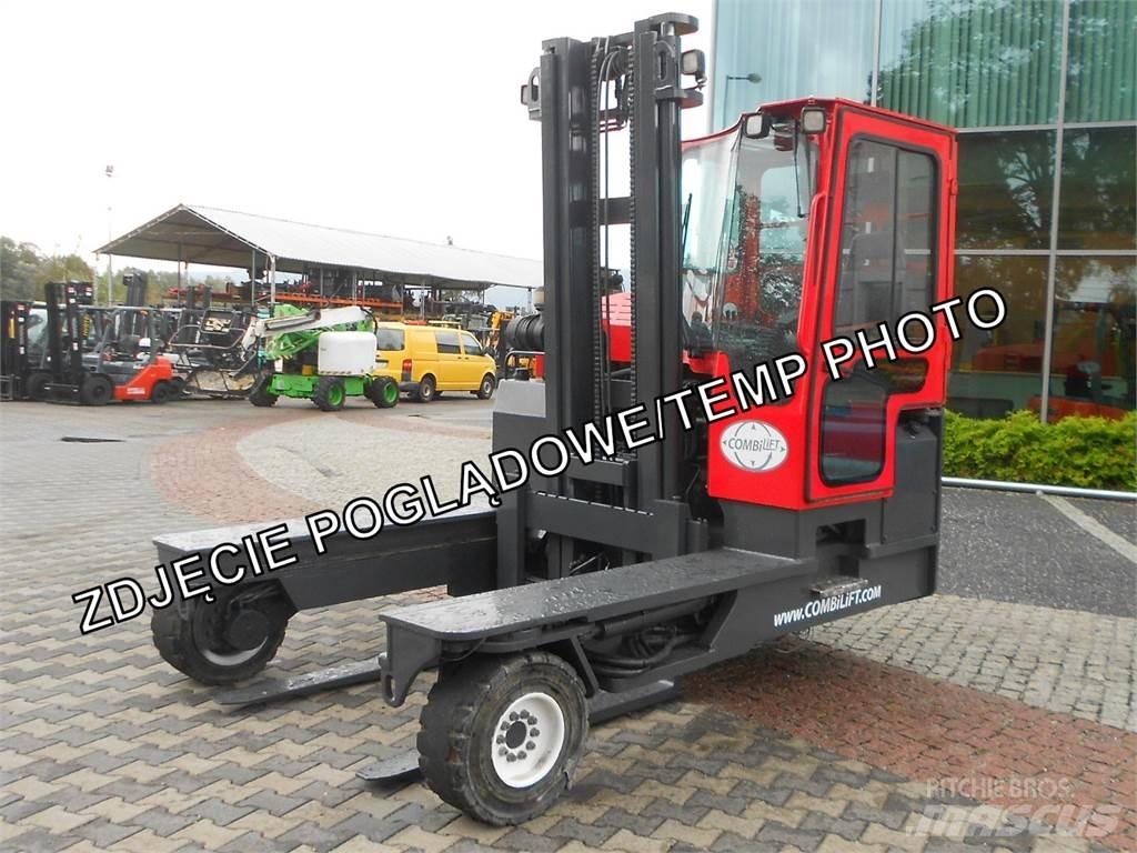Combilift C5000XL 四向前伸式堆高機(叉車)