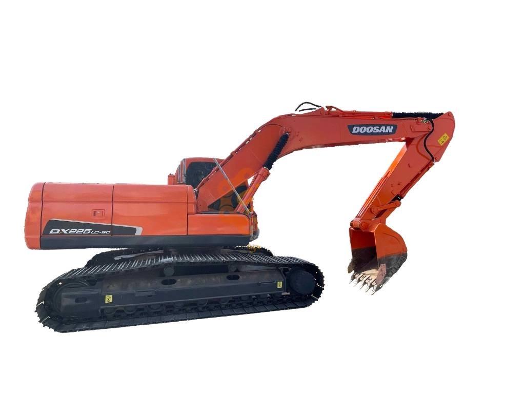 Doosan DX 225 LC 履帶式 挖土機/掘鑿機/挖掘機