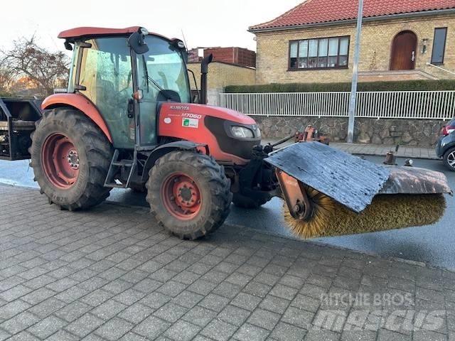 Kubota 7060M 曳引機