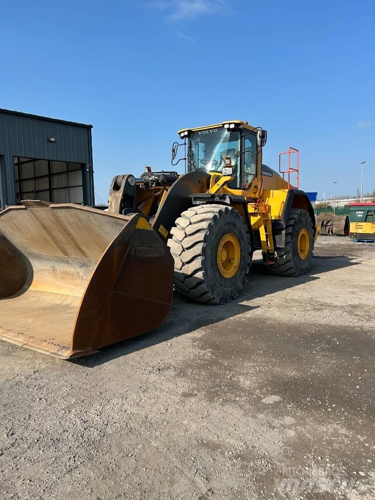 Volvo L 260 H 輪胎式裝載機