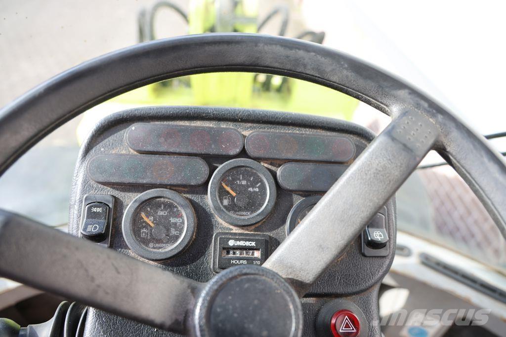 Paus SL755 輪胎式裝載機