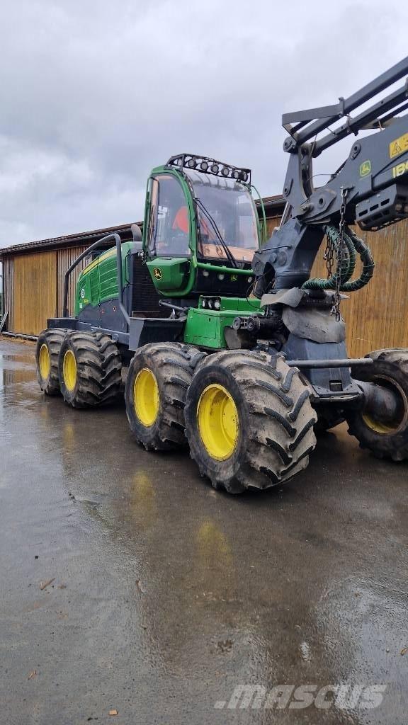 John Deere 1270 G 收穫機