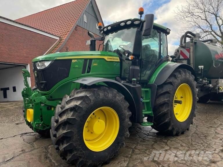 John Deere 6R 250 曳引機