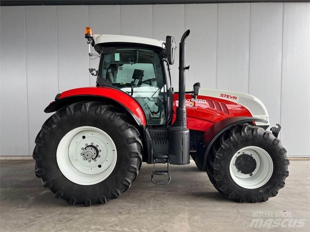Steyr CVT 6220 曳引機