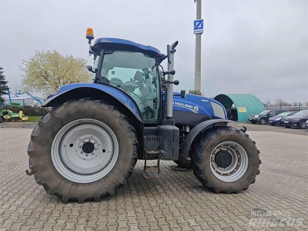 New Holland T7.200 曳引機