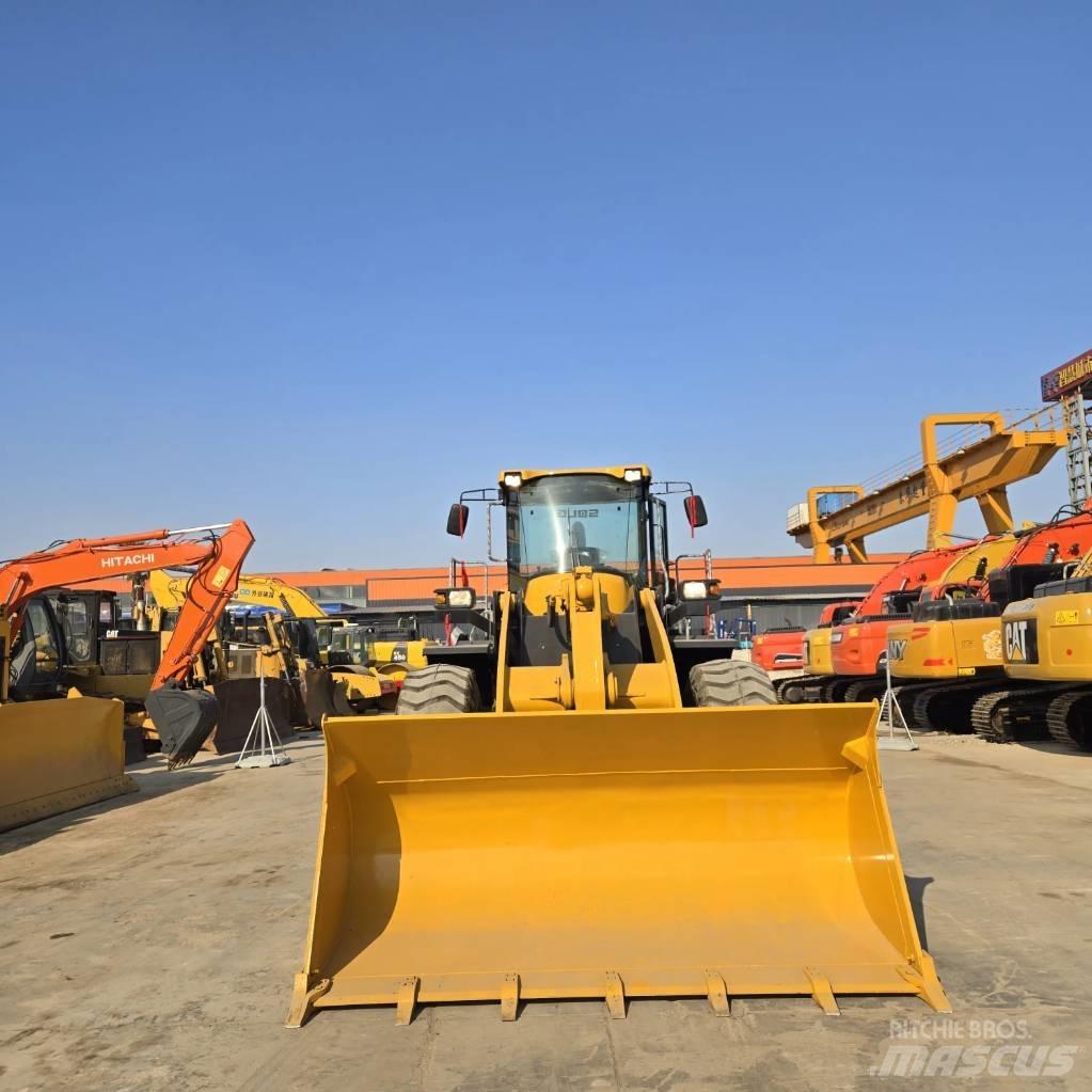 SDLG LG 955 F 輪胎式裝載機