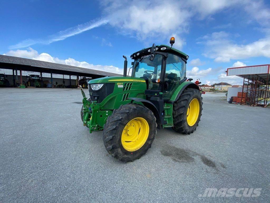John Deere 6120R 曳引機
