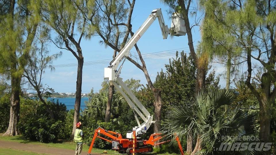 EasyLift R 210 曲臂高空作業車