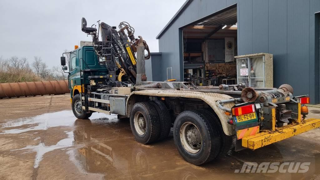 Ginaf M 3232-S 吊鉤式起重車