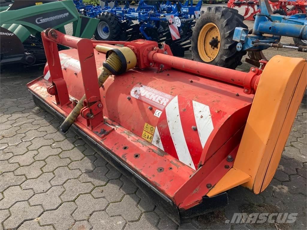Dücker UM 27 其他牧草收穫設備