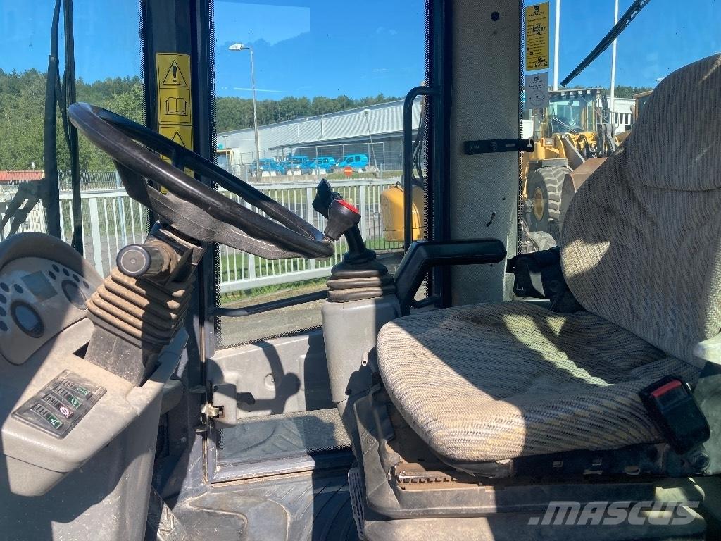 Terex TL 80 輪胎式裝載機