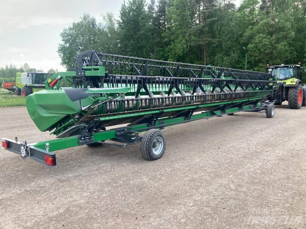 John Deere 640 X 聯合收穫機