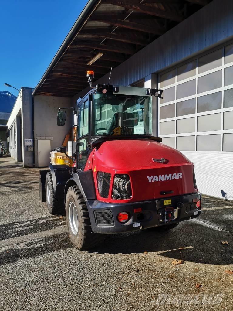 Yanmar V 7 輪胎式裝載機