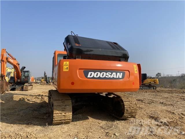 Doosan DH 300 履帶式 挖土機/掘鑿機/挖掘機
