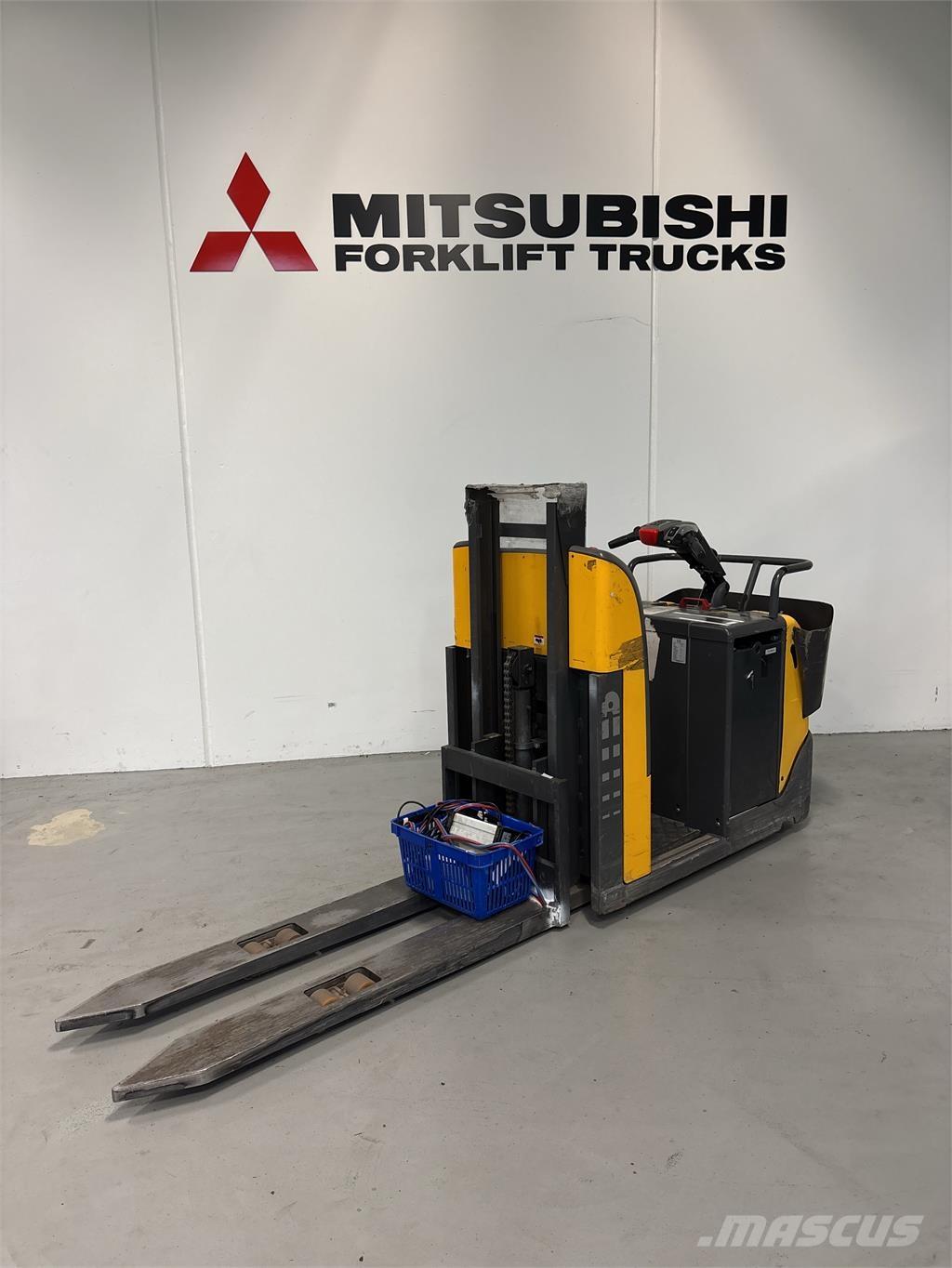 Atlet PPF120 低架裝載機