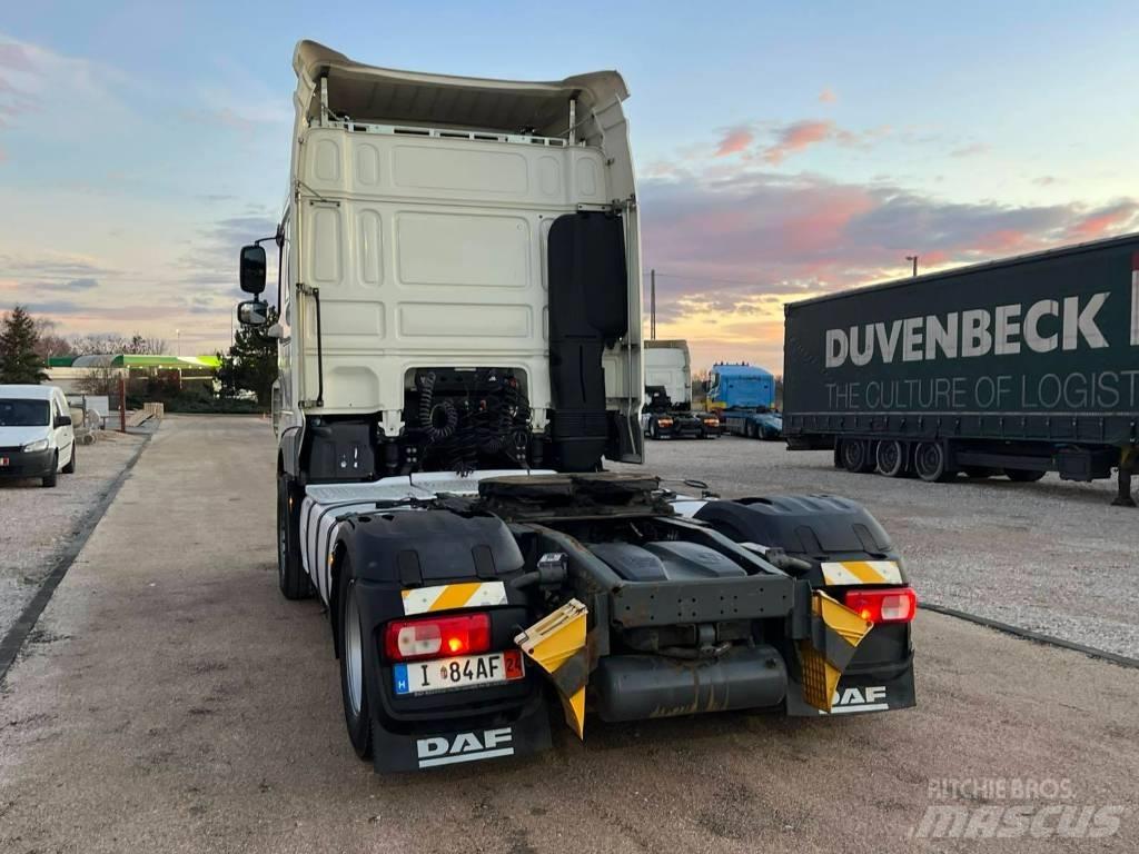 DAF XF Mega 106.46 曳引機組件