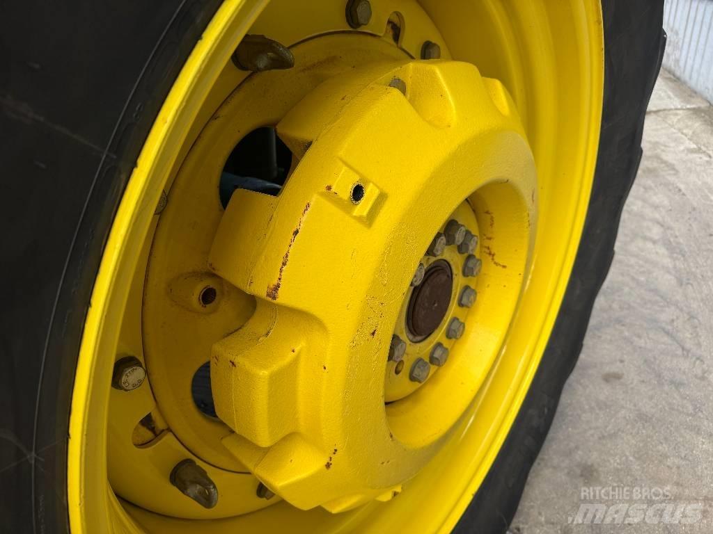 John Deere 8420 曳引機
