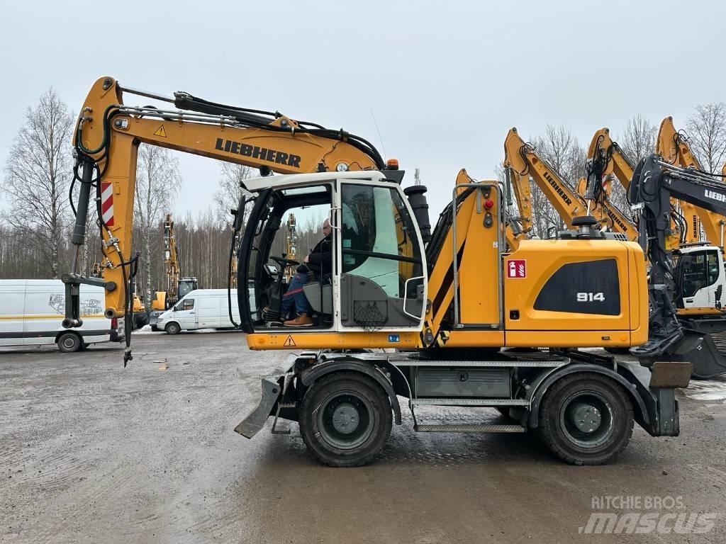 Liebherr A914 / LH18M 其他物料運輸工具