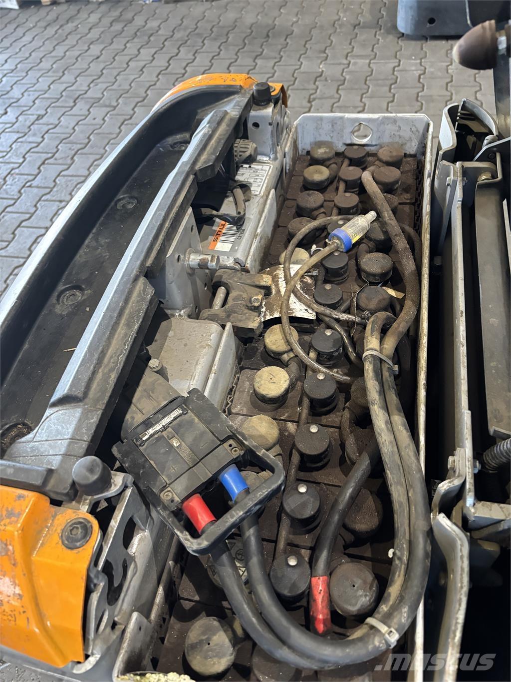 Still OPX 20 低架裝載機