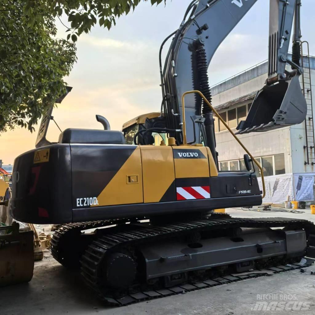 Volvo EC 210 D 中型挖土機/掘鑿機/挖掘機 7t-12t