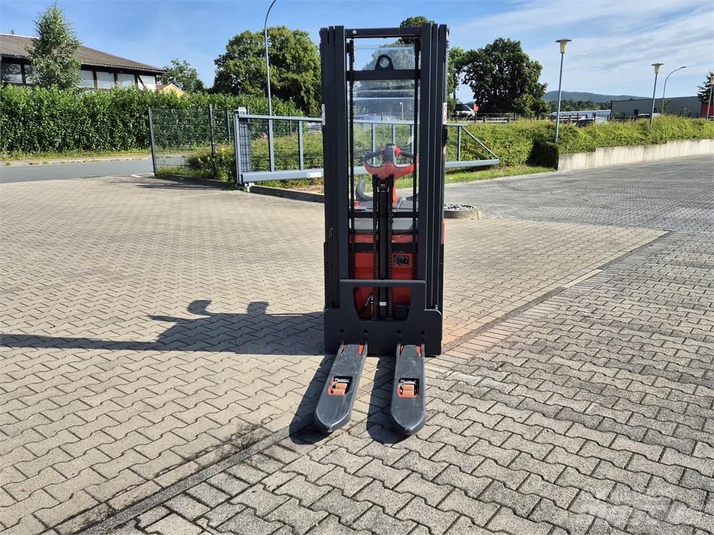 Linde L16APi 行走控制式堆積機