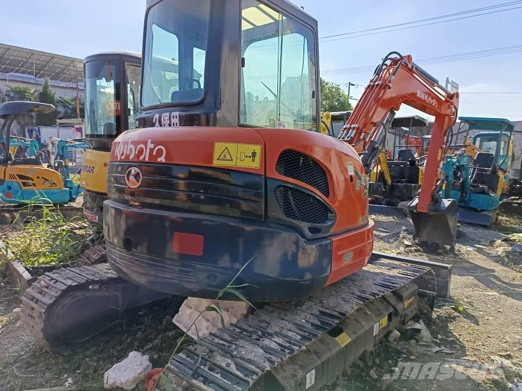 Kubota U 40 小型挖土機/掘鑿機<7t(小型挖掘機)