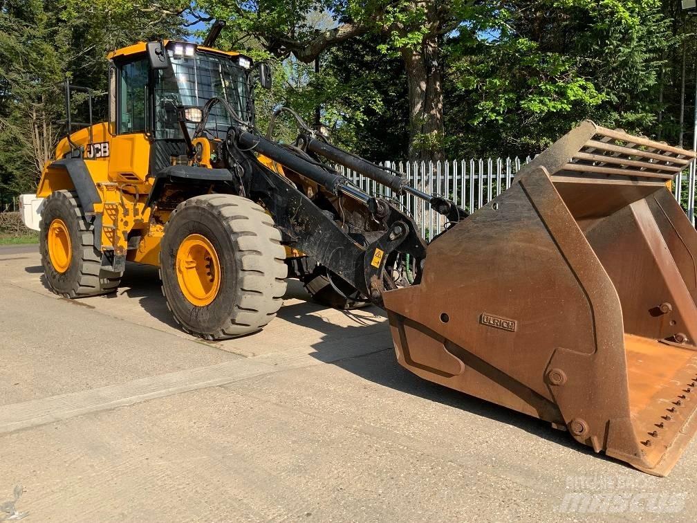 JCB 457 HT 輪胎式裝載機