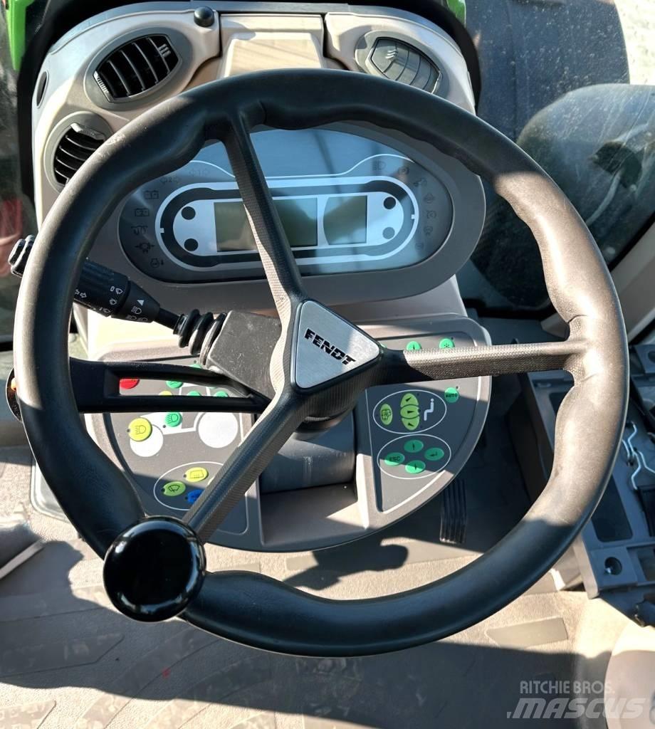 Fendt 828 Profi Plus 曳引機