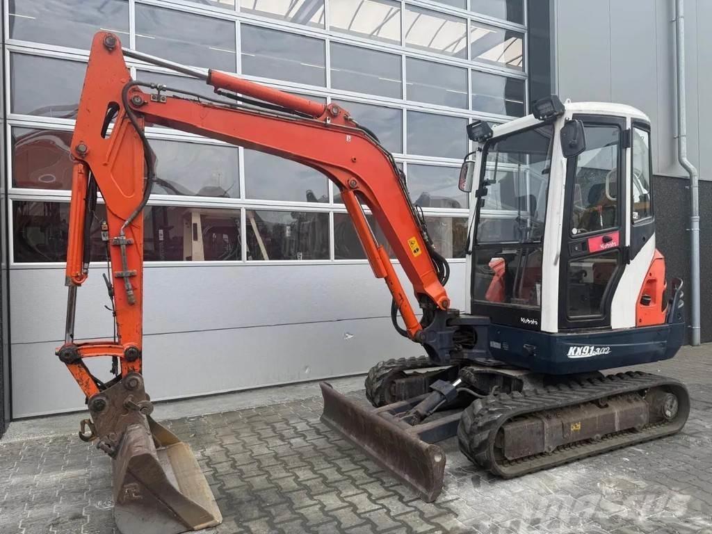 Kubota Kx91-3 小型挖土機/掘鑿機<7t(小型挖掘機)