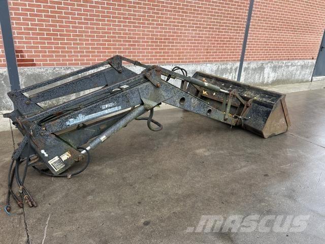 Mailleux TN750A 前端裝載機和挖掘機