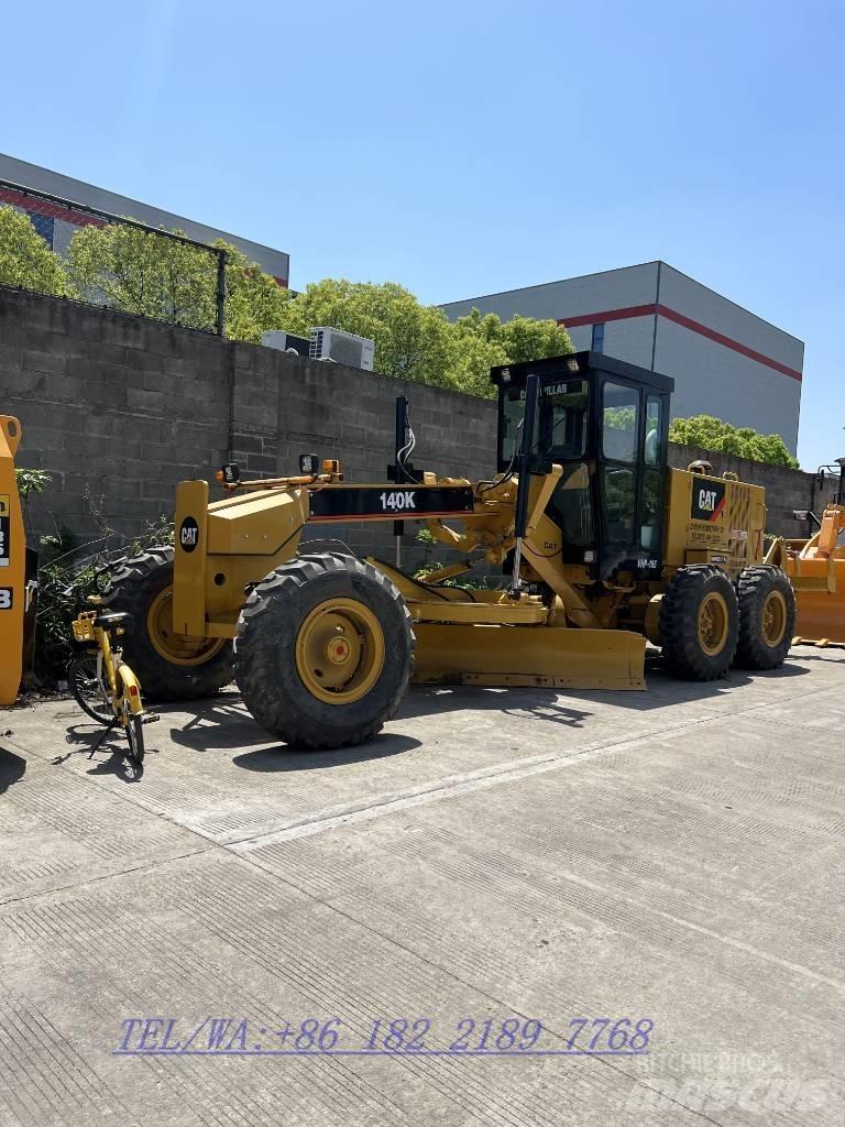 CAT 140K 平土機