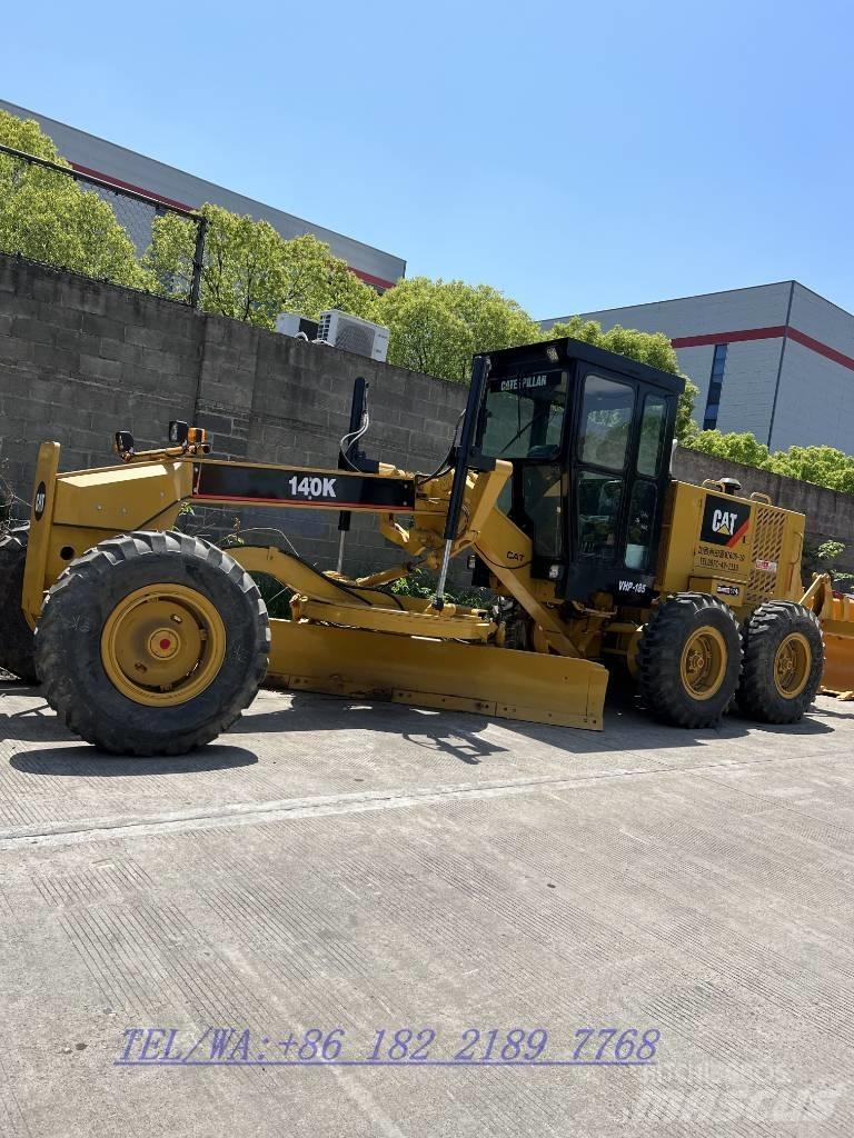 CAT 140K 平土機