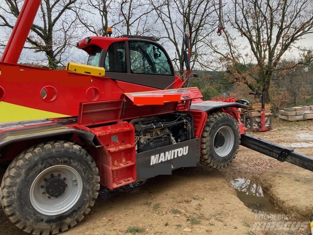 Manitou MRT 3255 伸縮臂操作車