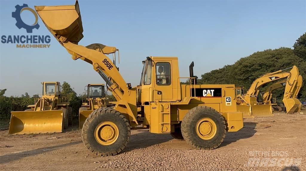 CAT 950 E 輪胎式裝載機