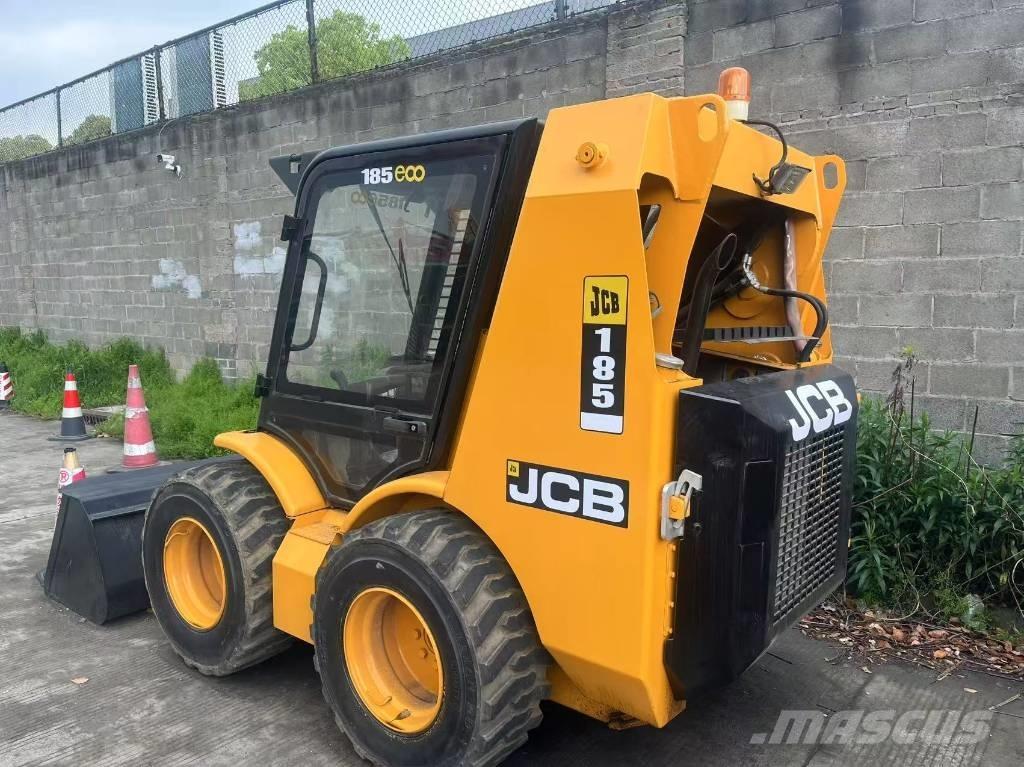 JCB 185 滑移轉向裝載機