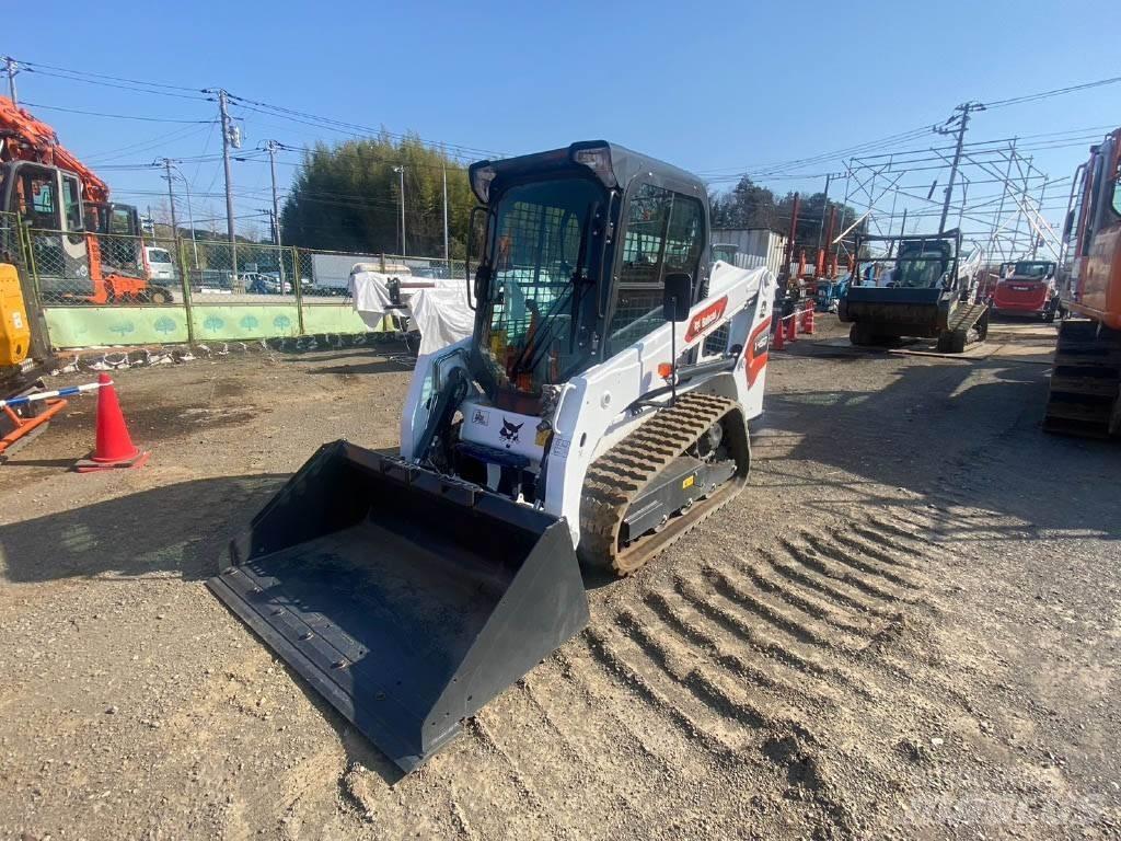 Bobcat T450 滑移轉向裝載機