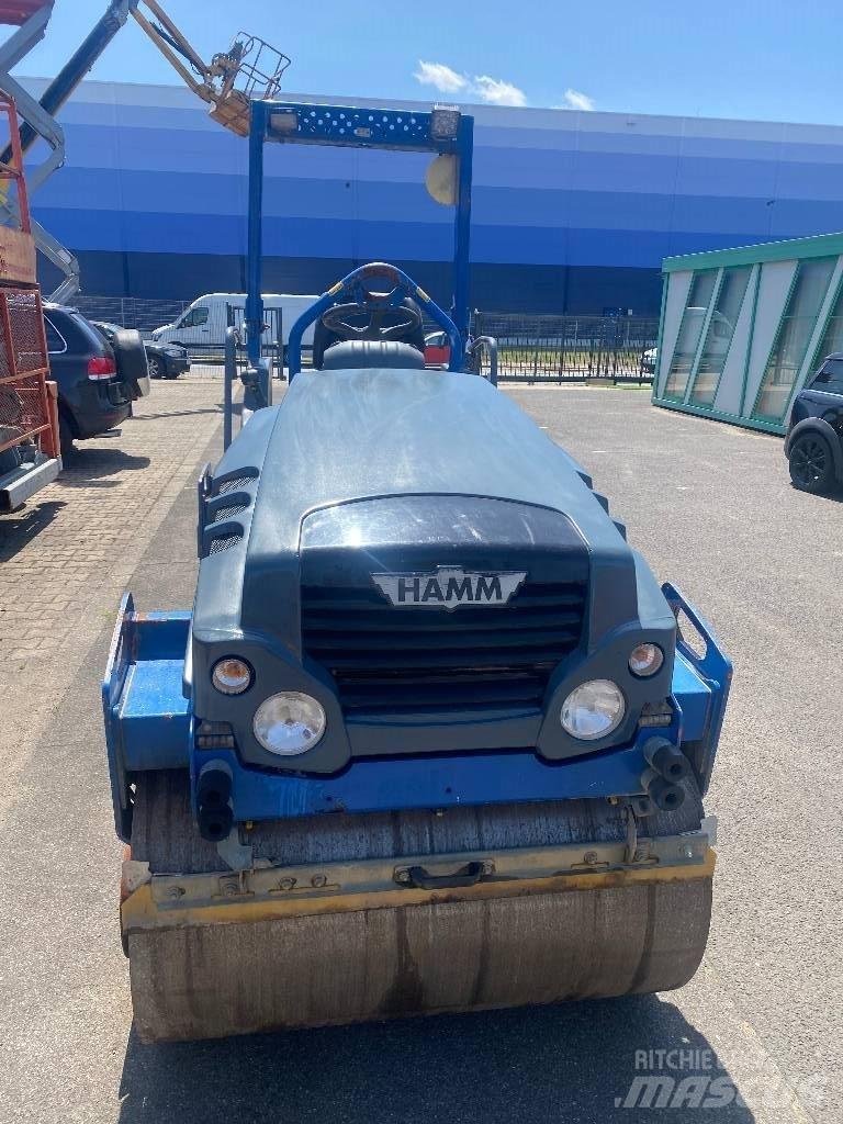 Hamm HD 12 VV 雙輪滾壓機