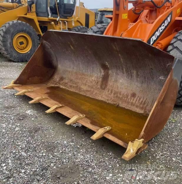 Doosan DL505 輪胎式裝載機