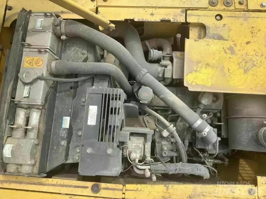 Komatsu PC 130 履帶式 挖土機/掘鑿機/挖掘機