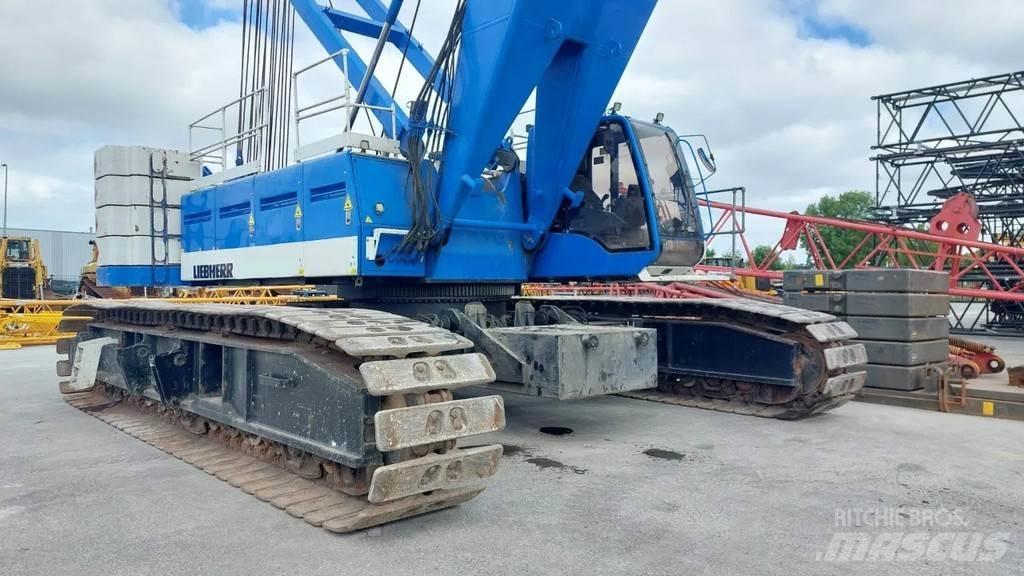 Liebherr LR 1160 履帶式起重機