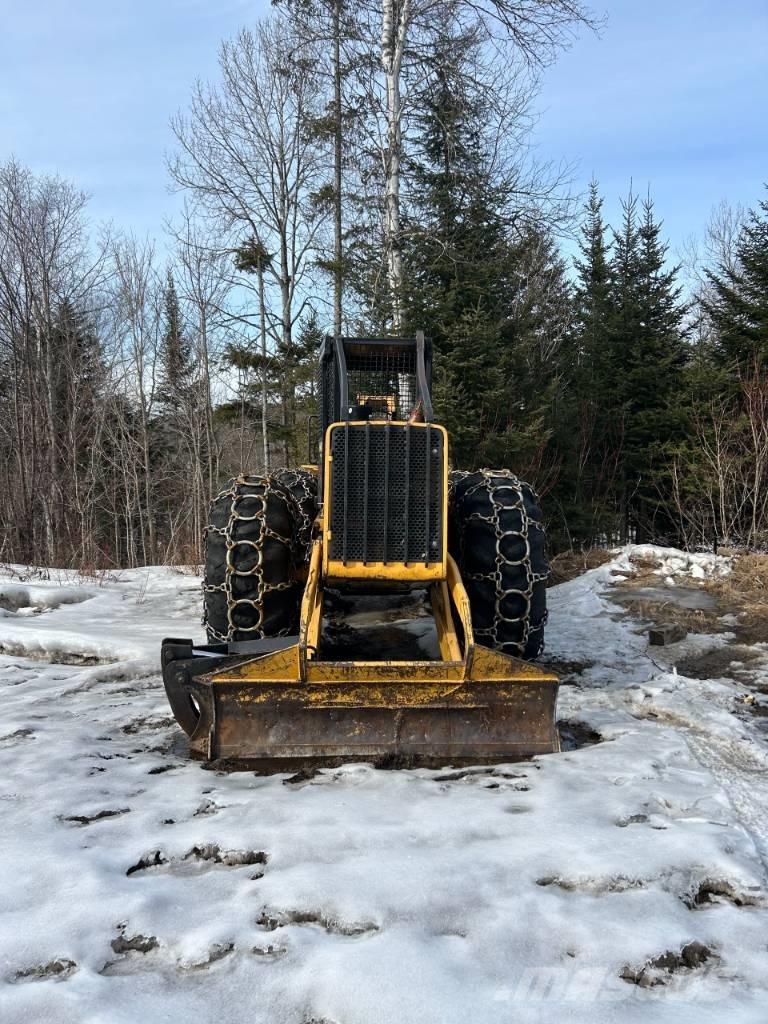 John Deere 640 D 集材機