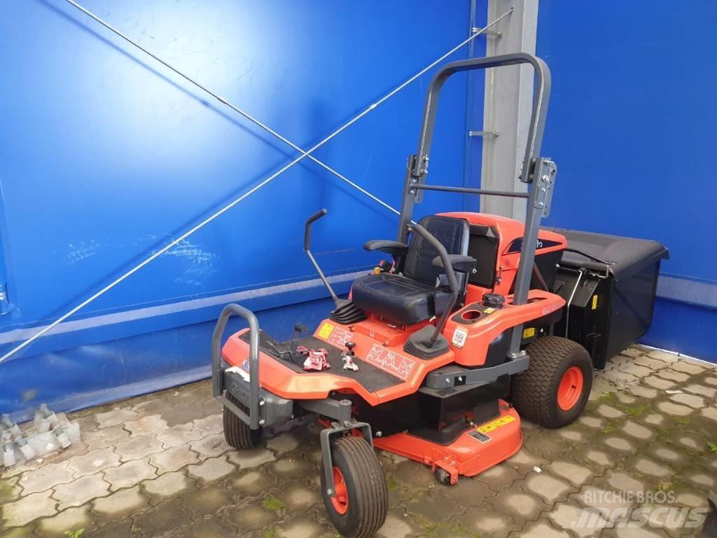 Kubota GZD 15 II 裝載與牽引式割草機