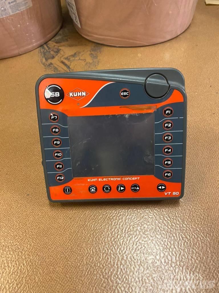 Kuhn GA 15131 堆草機