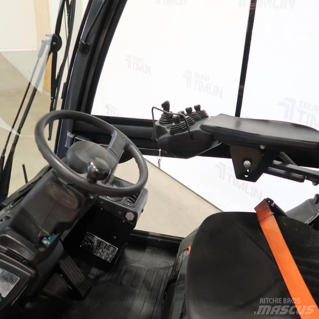 Toyota 02-8FDJF35 柴油卡車