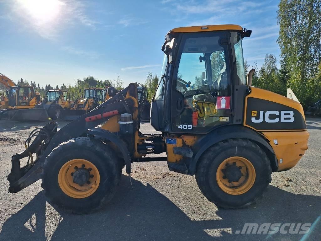 JCB 409 輪胎式裝載機