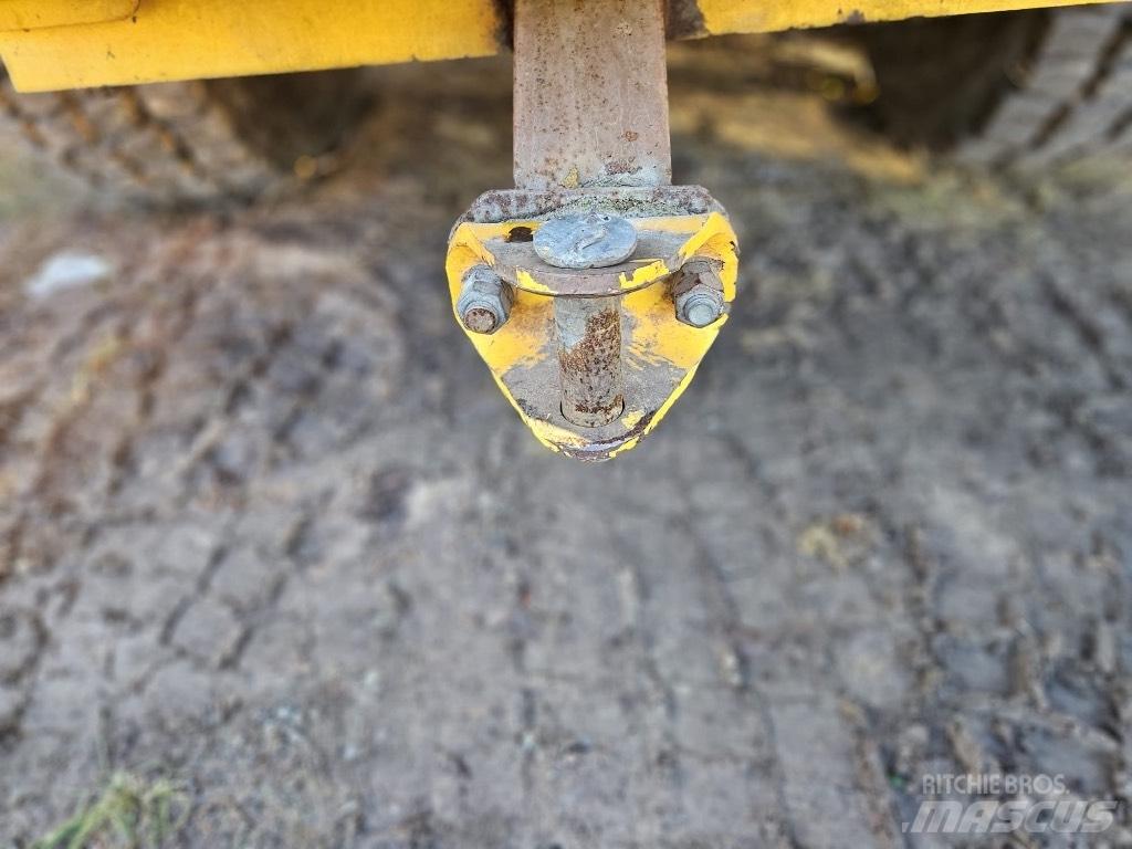JCB 426 HT 輪胎式裝載機
