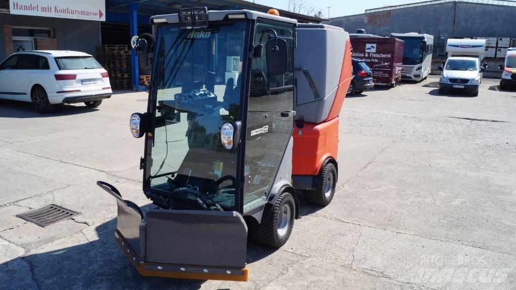 Hako Citymaster 300 掃倉機